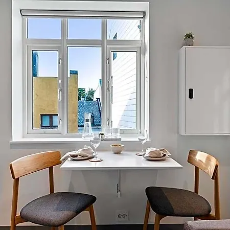 Aalesund Aparthotel 4*