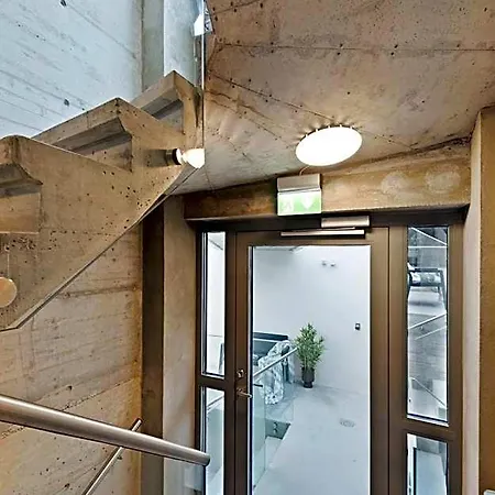 Aalesund 公寓式酒店 4*