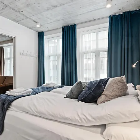 アパートホテル Aalesund 4*