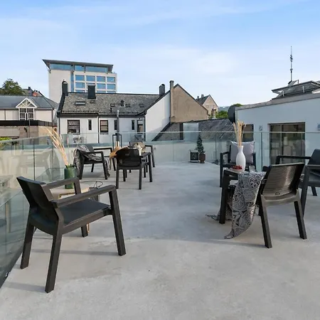 Aalesund アパートホテル 4*